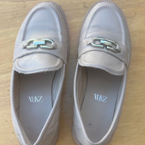 Zara Shoes - Zara Light Beige Loafers with Chain Detail
